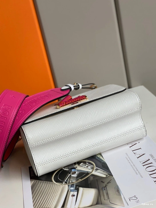 LOUIS VUITTON TWIST MM 0805